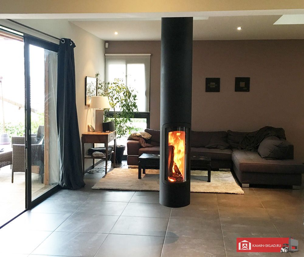 потолочный камин похож на трубу